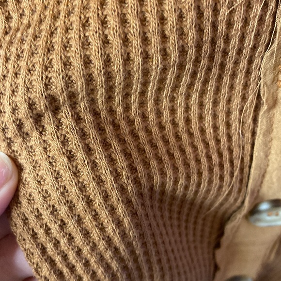 Pink Lily button knit top - Picture 2 of 4